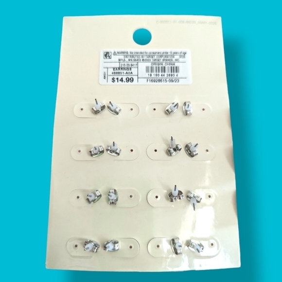 New Crystal Star & Heart Studs Silver Stud Earrings A New Day 8 Pairs of Studs - Picture 6 of 8